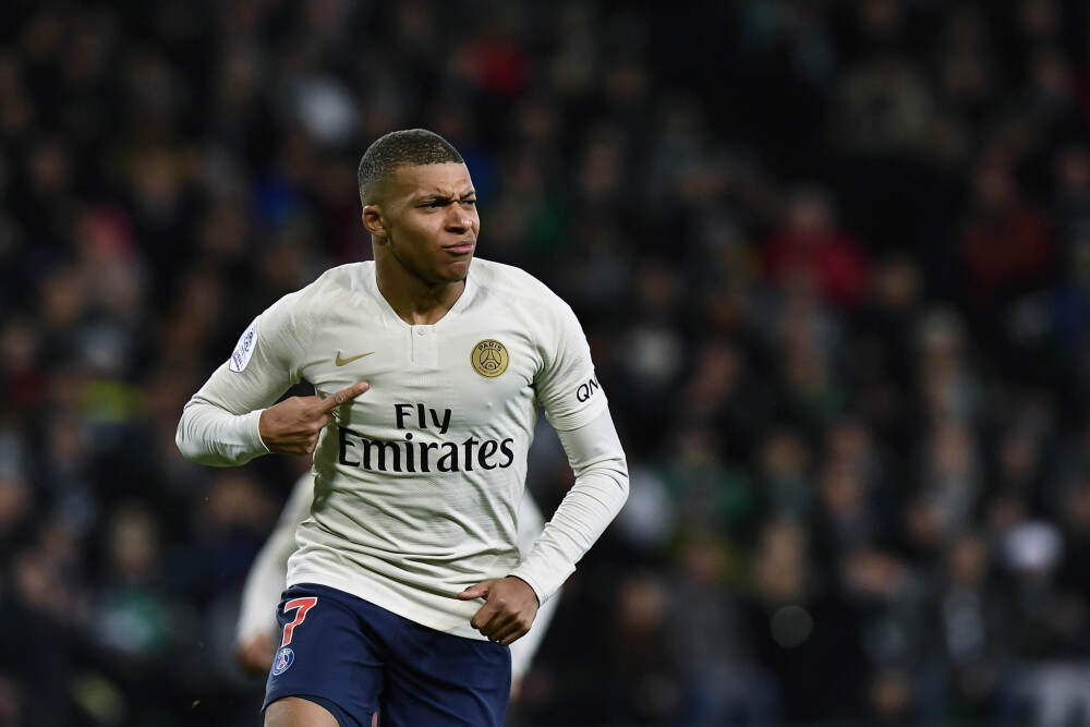 陈茂波：香港将乘势而上建立更蓬勃的创科产业